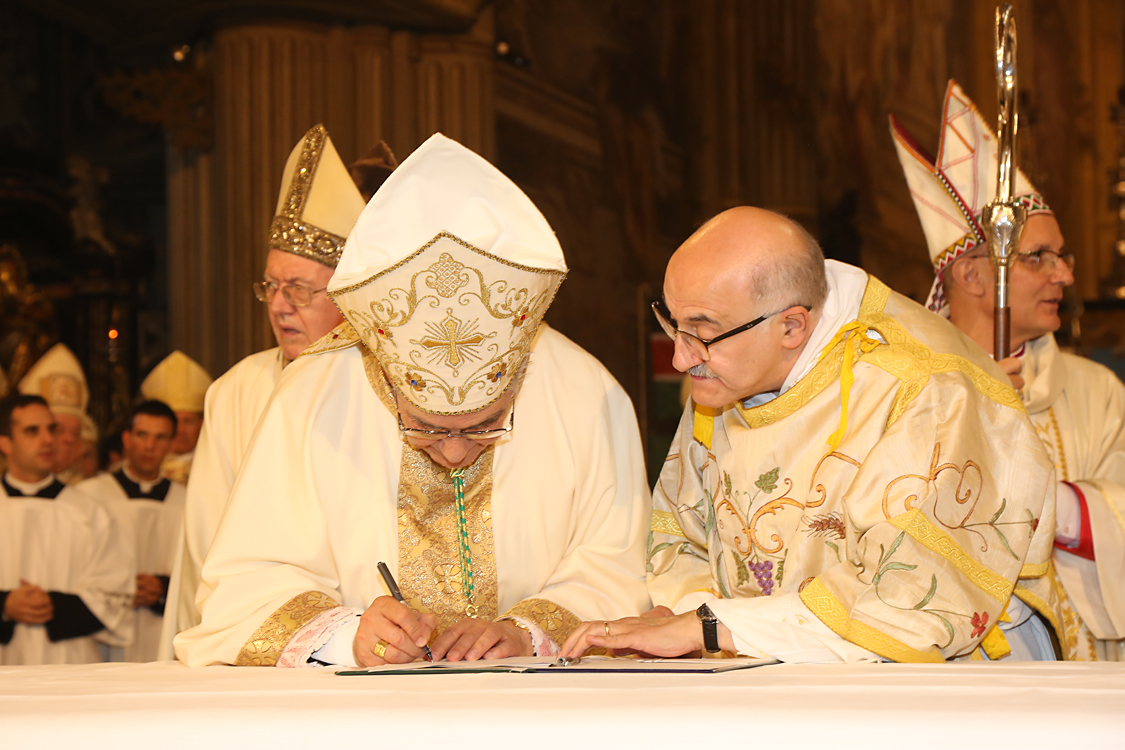 Monsignor Marco Prastaro Vescovo di Asti_453.jpg